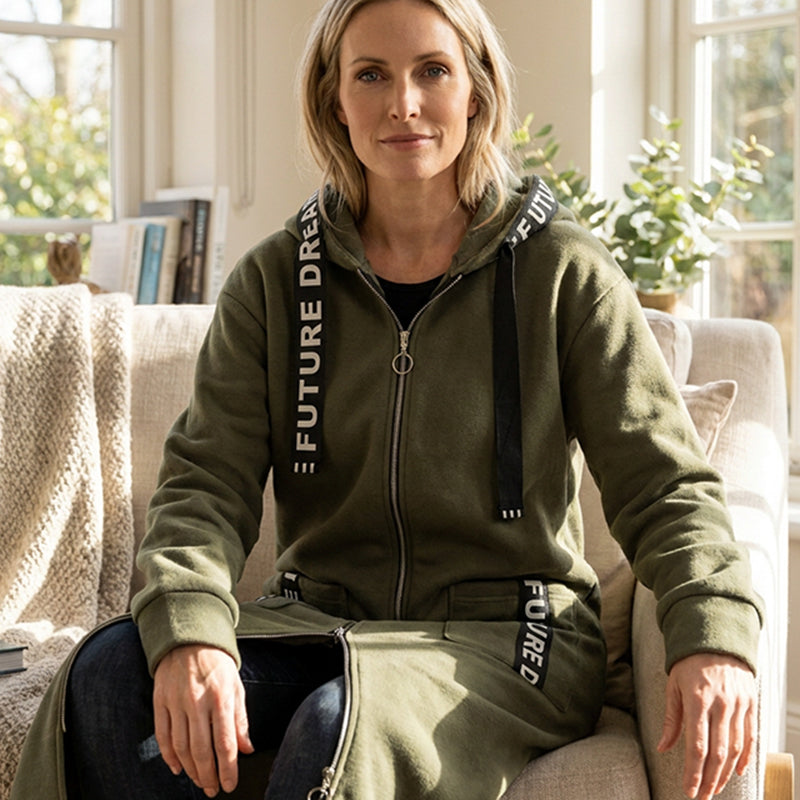 Nissa | Abrigo tipo sudadera con capucha oversize para mujer
