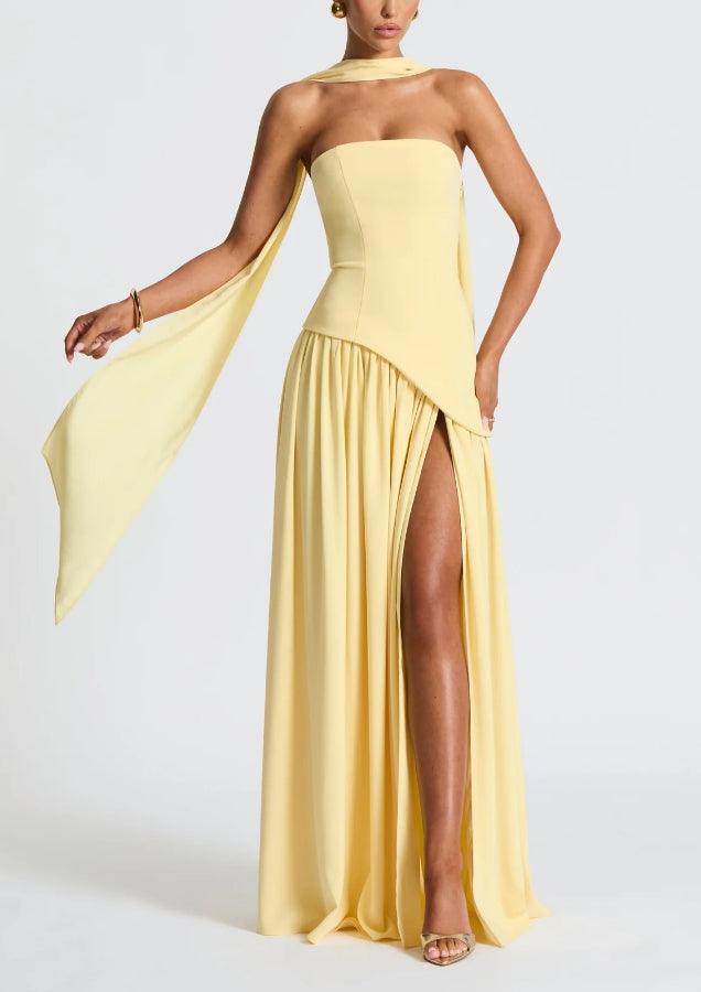 Vestido Celia – Corte Fluido con Abertura