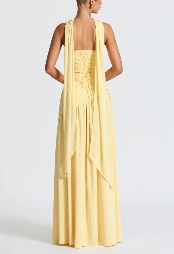 Vestido Celia – Corte Fluido con Abertura