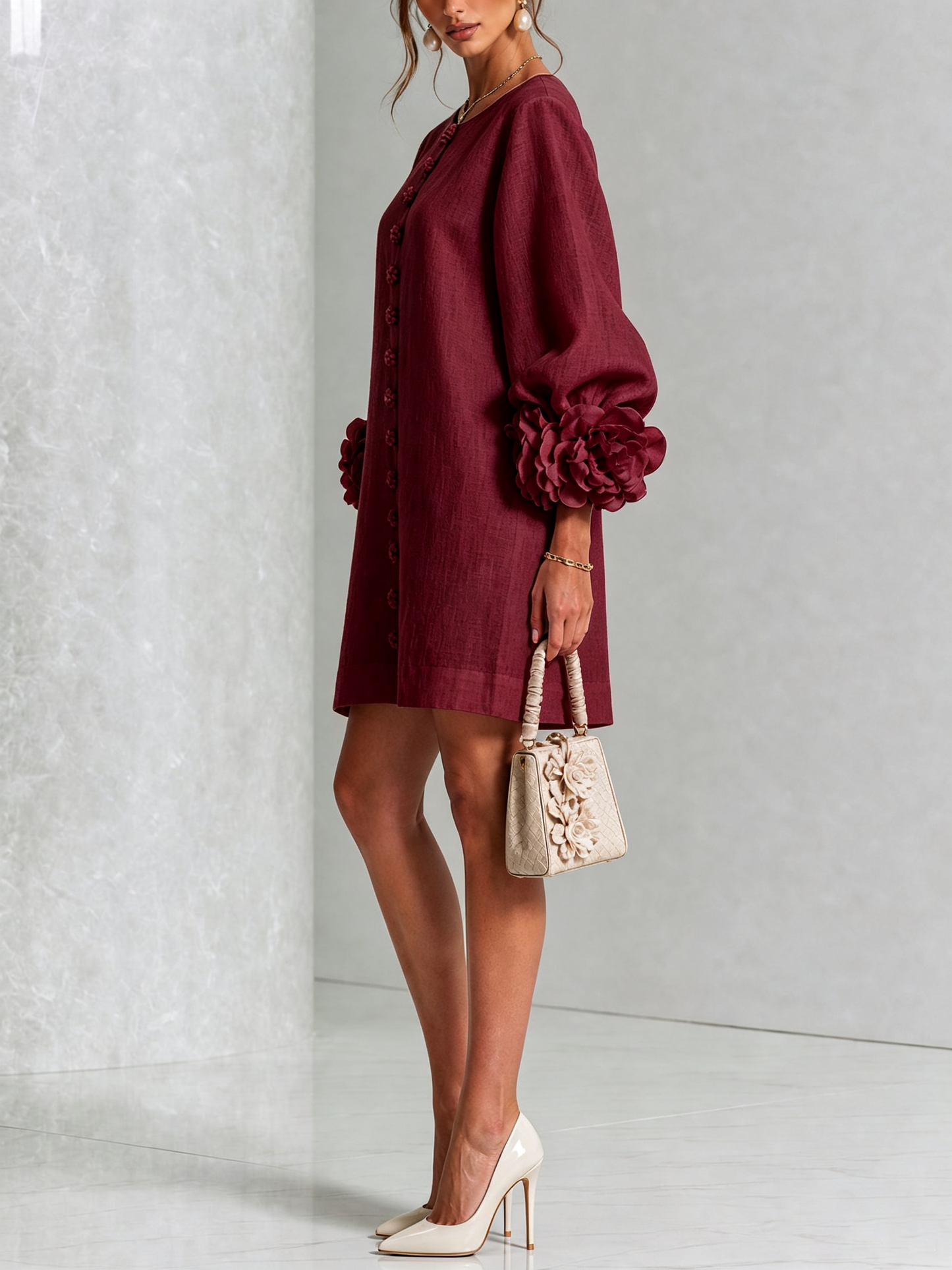 Rumi | Minivestido con estampado floral y botones, con llamativos puños florales