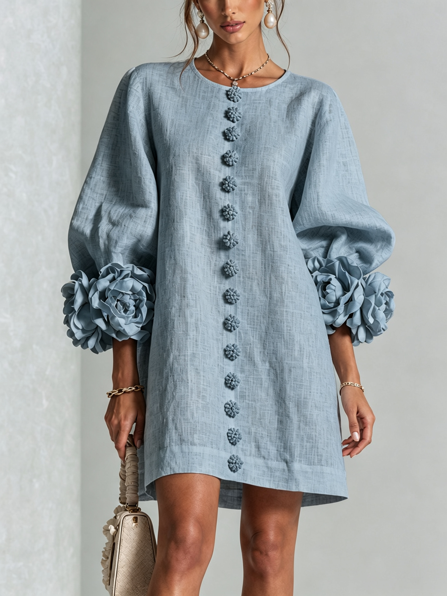 Rumi | Minivestido con estampado floral y botones, con llamativos puños florales