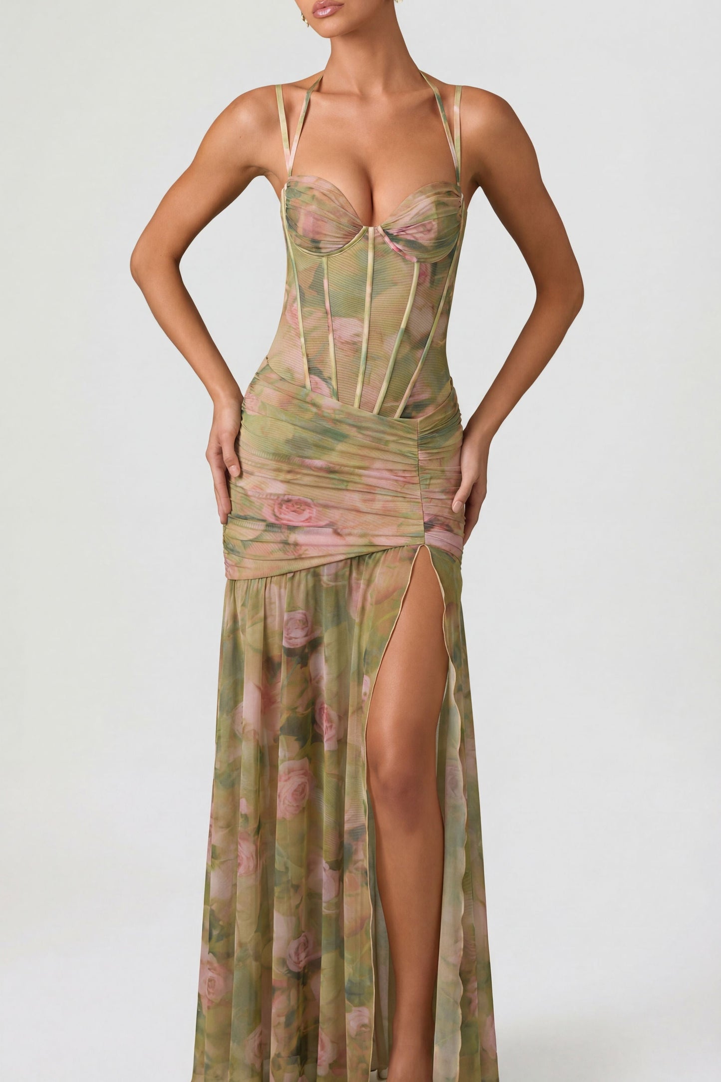 Vestido Valeria – Elegancia Asimétrica Floral