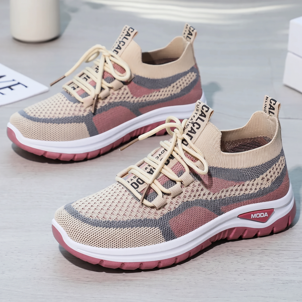 Zine | Zapatos deportivos y casuales de mujer con cordones: ligeros, cómodos y perfectos para el día a día
